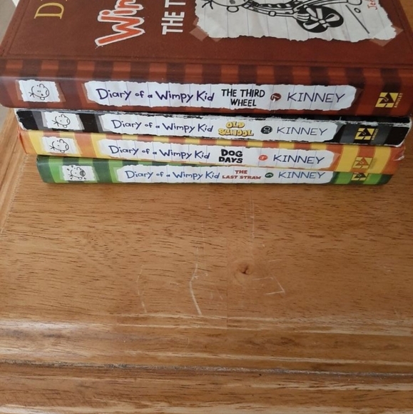 Dairy of a Wimpy kid Hardcover 4 books $10 per book - Picture 4 of 4